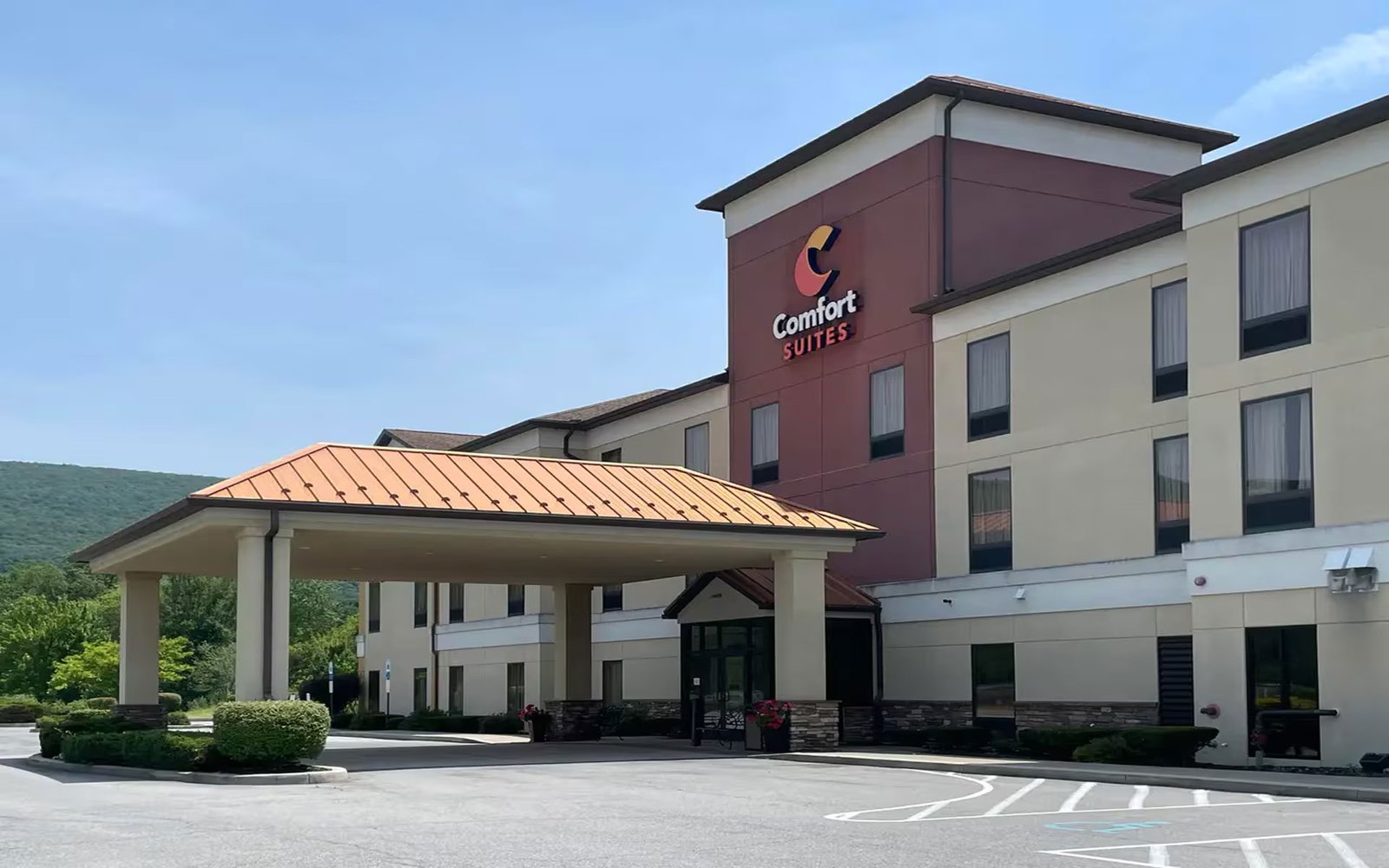 Comfort Suites Altoona North